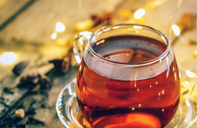 季節の変わり目に寄り添う、発芽はとむぎ茶のある暮らし